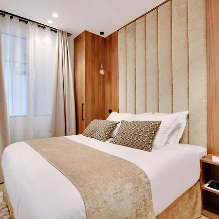 Elegant With Ac -2br-6p- Le Marais Apartment *